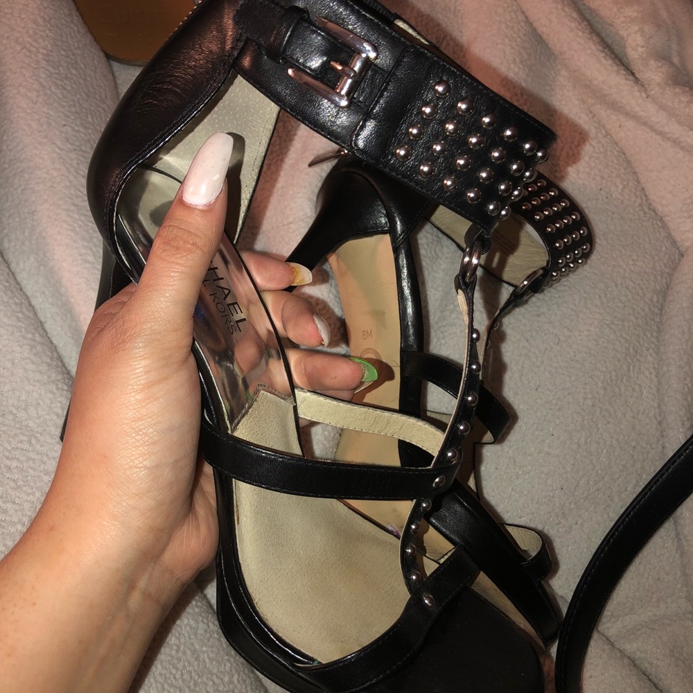 Micheal Kors Heels
